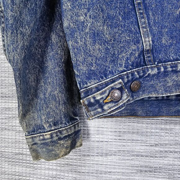 Levis Vintage Jean Jacket USA 1980s Acid Washed Denim Trucker Red Tab Distressed - Picture 16 of 16